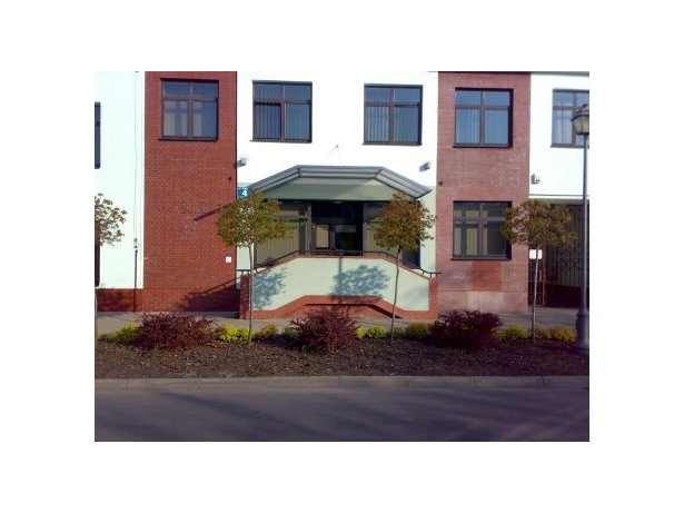 Bank - widok od strony frontu